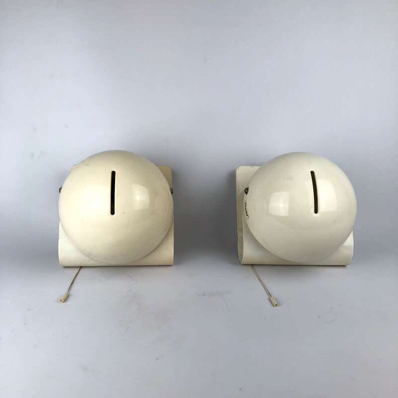 Pair of vintage wall lamps by Giuseppe Cormio for Guzzini, Bugia Italy