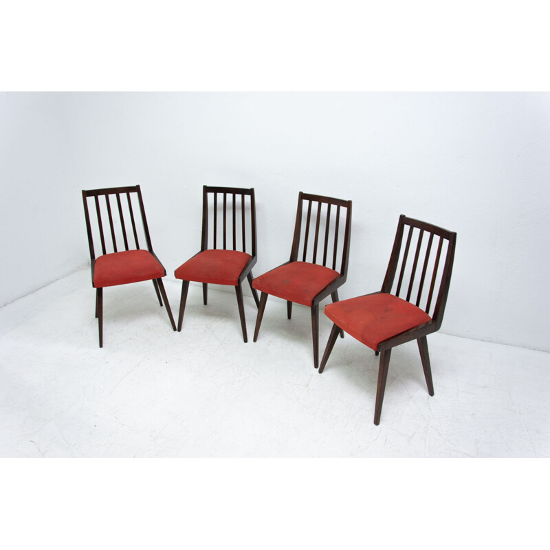 Conjunto de 4 cadeiras vintage por Jiří Jiroutek para Interiér Praha 1960