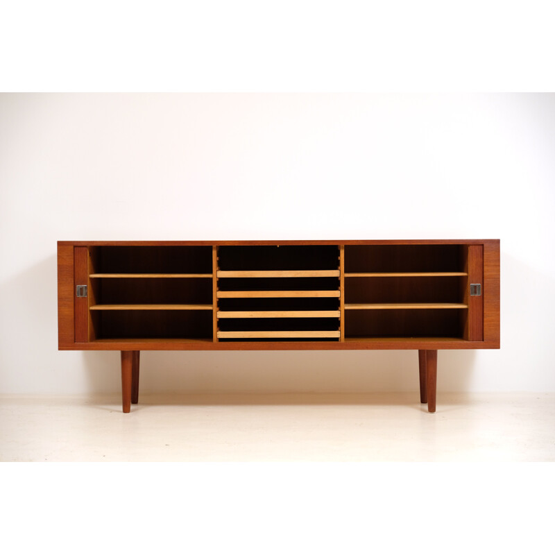 Enfilade vintage RY-25 President Teck par Hans J. Wegner 1960