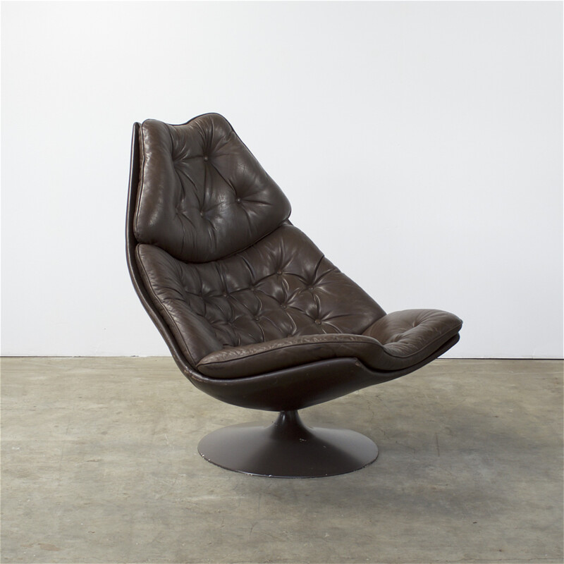 Artifort "F588" armchair with its ottoman in brown leather, Geoffrey HARCOURT - 1960s