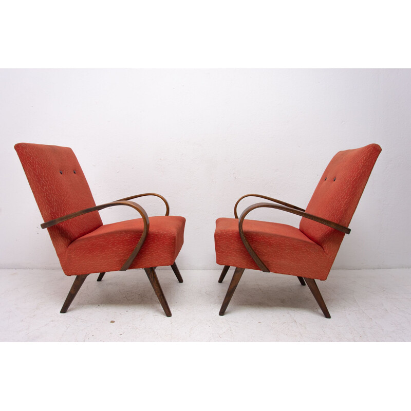 Pareja de sillones vintage de madera curvada de Jaroslav Šmídek, Checoslovaquia 1960