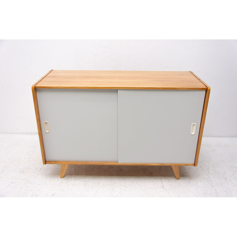 Mid century sideboard U-452 by Jiří Jiroutek, Czechoslovakia 1960s