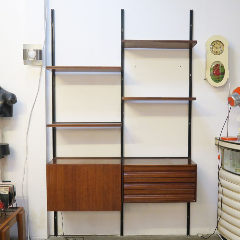 Vintage modular wall shelf E22 by Osvaldo Borsani