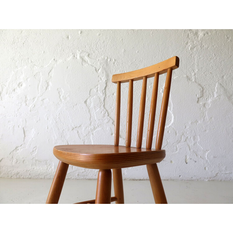 Vintage childrens chair