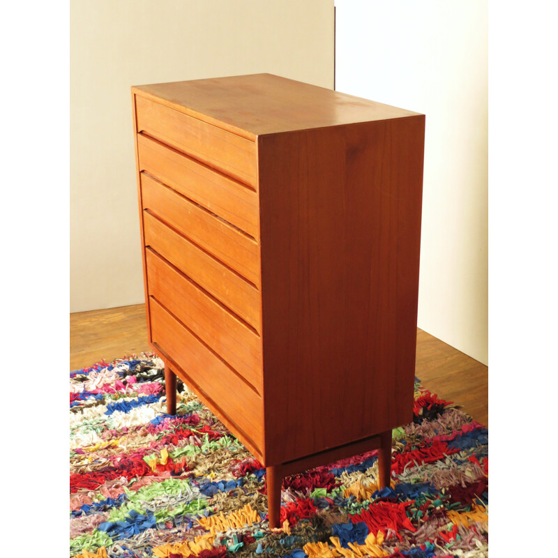 Scandinavian teak dresser - 60