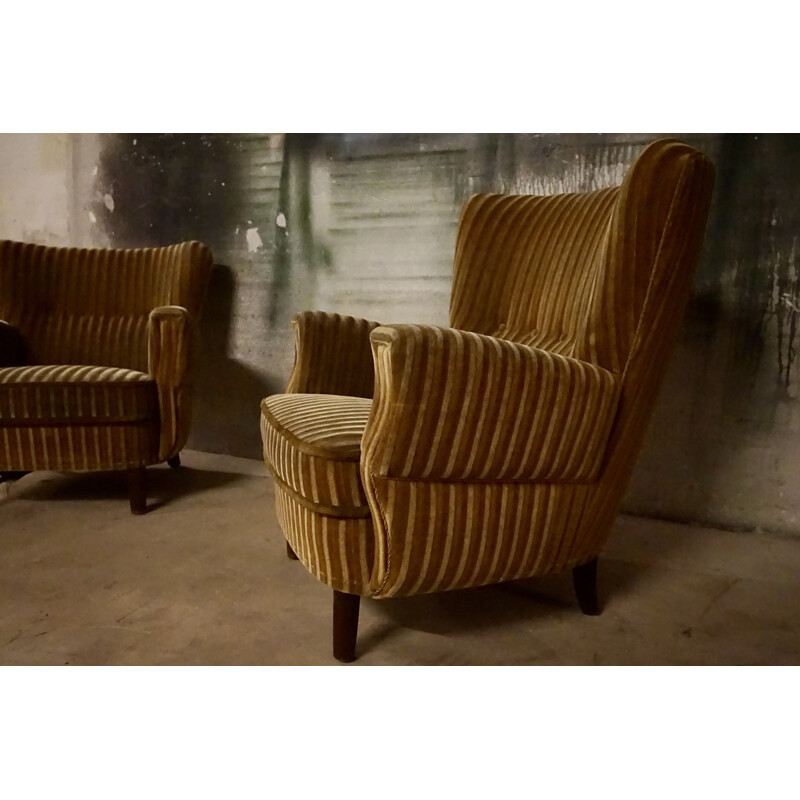 Pair of vintage Wingback easychairs by cabinetmaker danish 1940s