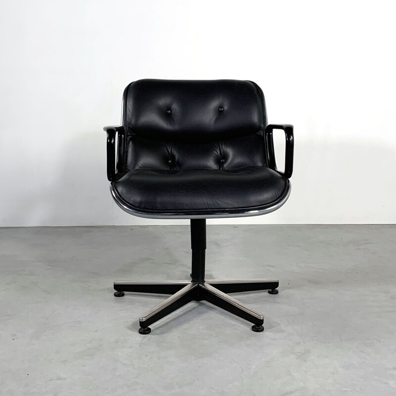 Chaise de bureau vintage en cuir noir par Charles Pollock pour Knoll 1970s