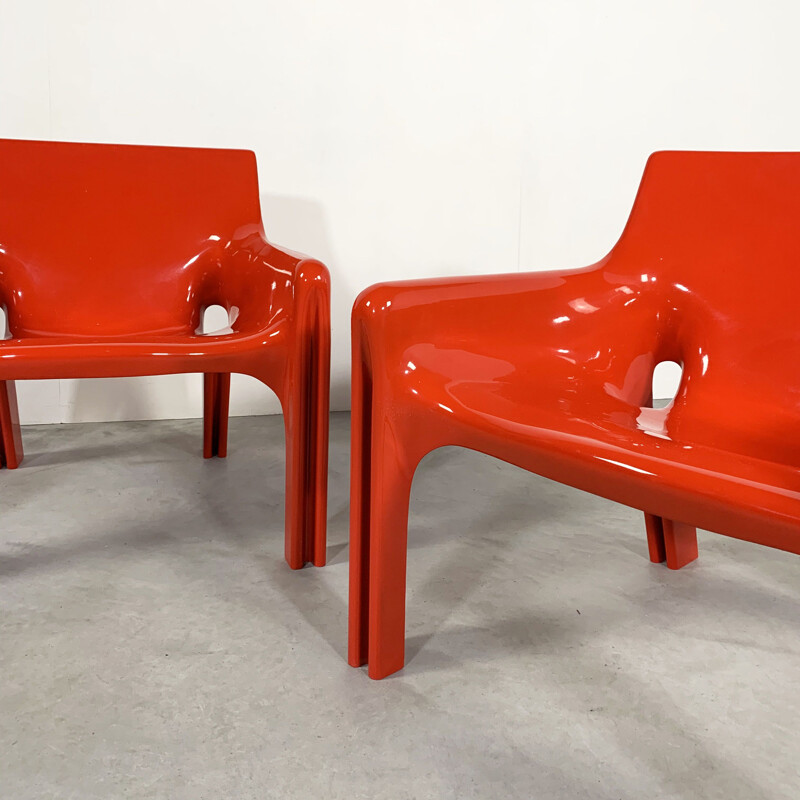 Paire de fauteuil lounge vintage Vicario rouges par Vico Magistretti pour Artemide 1970