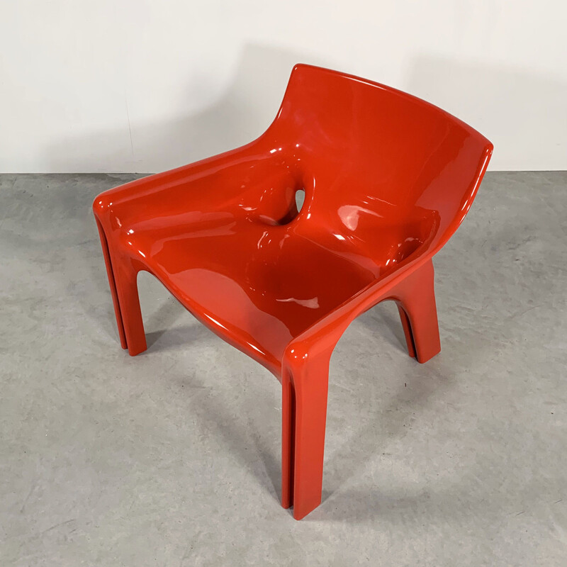 Pair of vintage Red Vicario Lounge Chairs by Vico Magistretti for Artemide 1970s