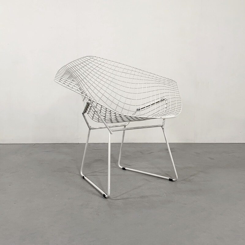 Vintage White Diamond Chair by Harry Bertoia for Knoll 1970s