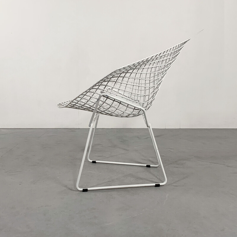 Vintage White Diamond Chair by Harry Bertoia for Knoll 1970s