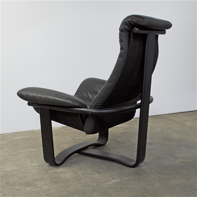 Westnofa easy chair in wood and black leather, Ingmar RELLING - 1970s