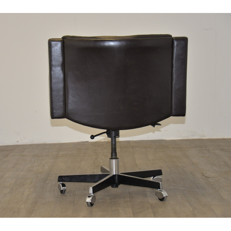 De Sede swivel lounge chair in black aniline leather and wood, Robert HAUSSMANN - 1950s