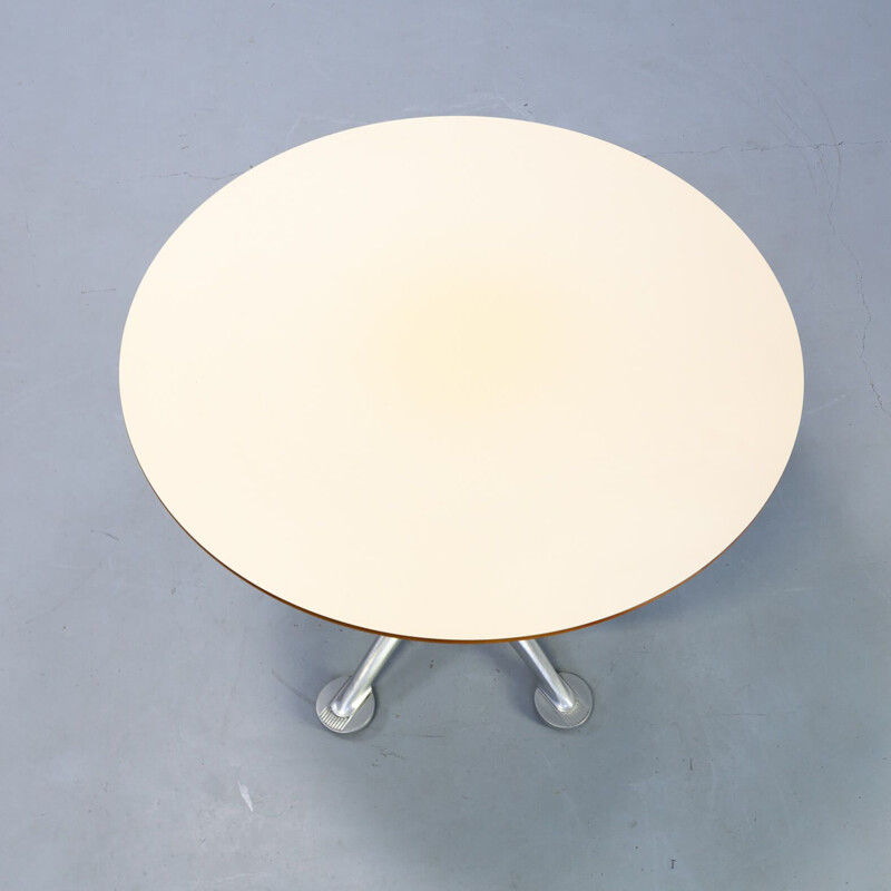 Vintage Jorge Pensi round dining table for Amat3 1980s