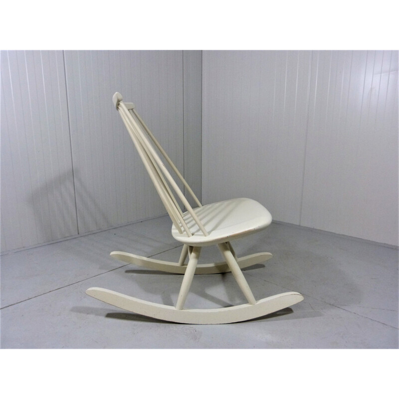 Mademoisselle vintage schommelstoel van Tapiovaara 1950