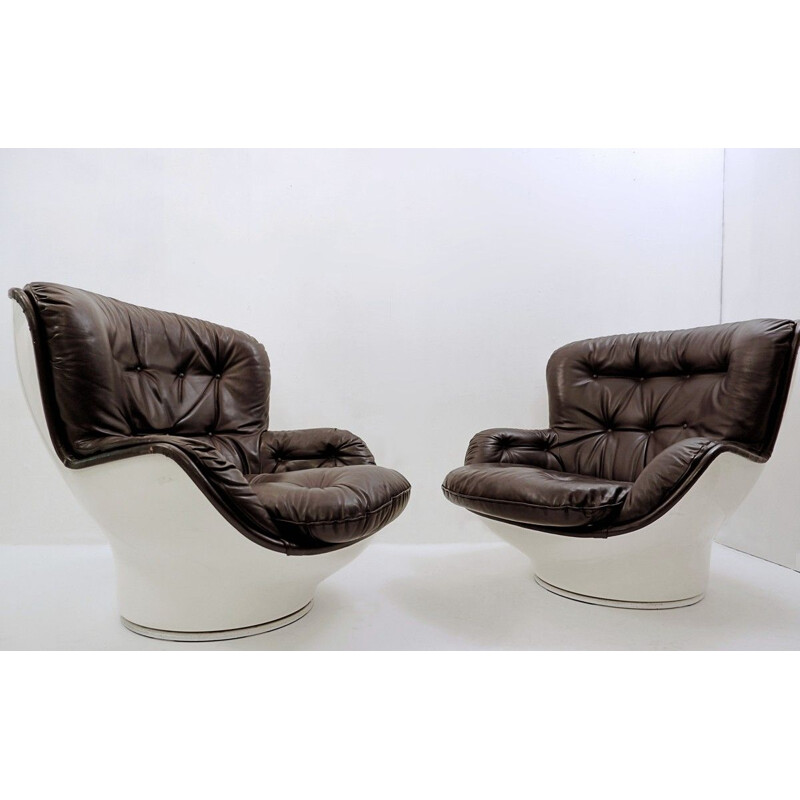 Pair of vintage Michel's leather armchairs for Airborne International 1968s