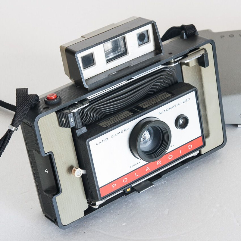 Appareil photo vintage Modèle 220 Polaroid USA 1970