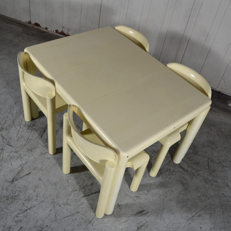 UPO dining set in plastic, Eero Aarnio - 1970s