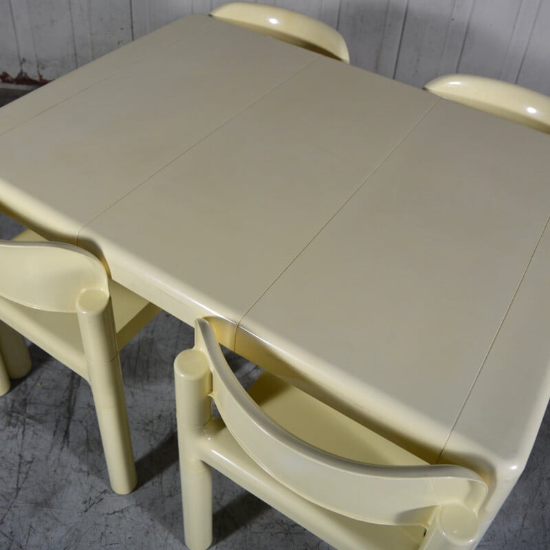 UPO dining set in plastic, Eero Aarnio - 1970s