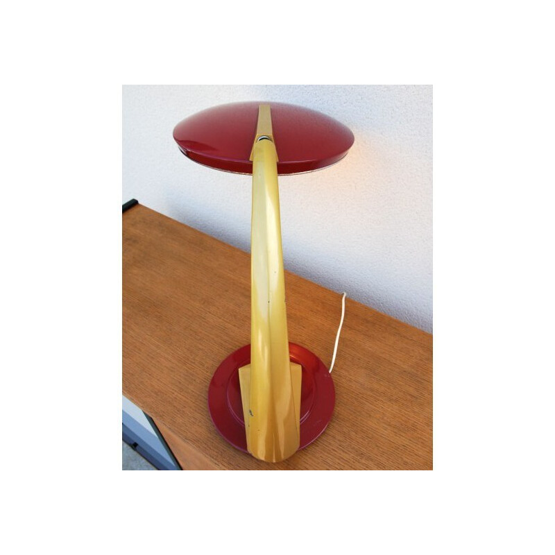 Lampe vintage rouge et doré, éditeur FASE - années 60
