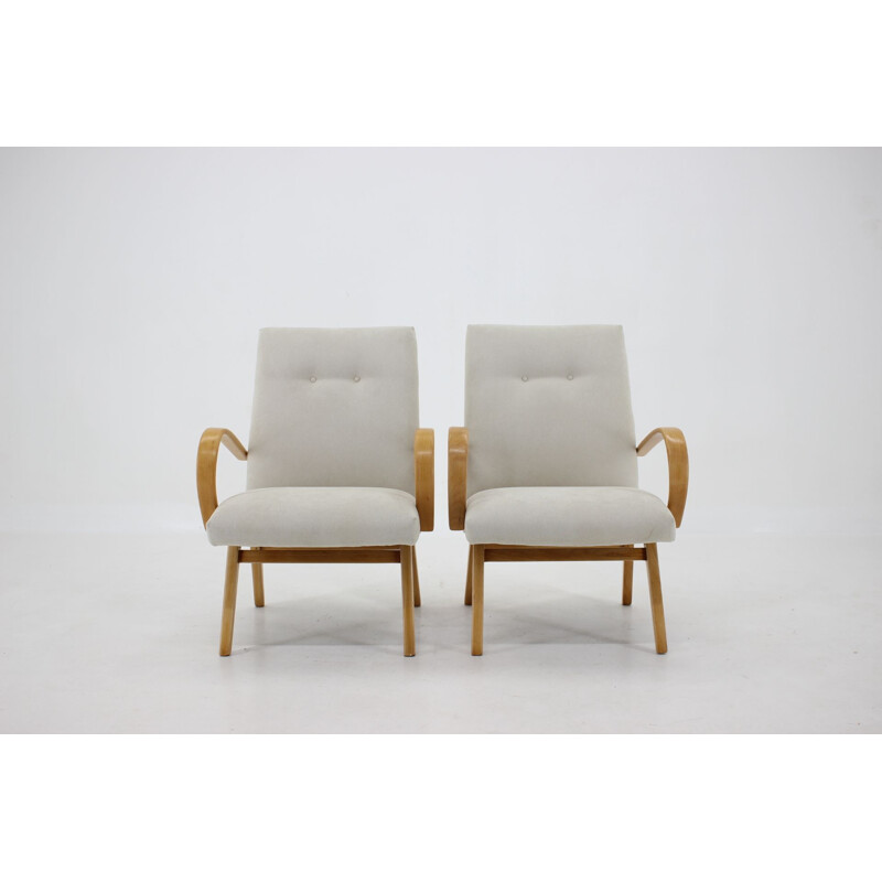 Pair of vintage beechwood armchairs Ton Thonet, Czechoslovakia, 1960