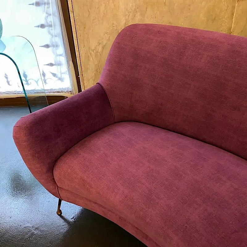 Vintage Modern Purple Velvet and Brass Curved Sofa, Italian 1960s