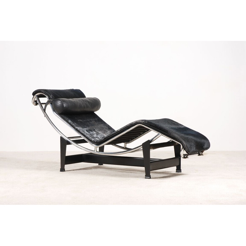 Poltrona vintage di Le Corbusier, Pierre Jeanneret e Charlotte Perriand 1928