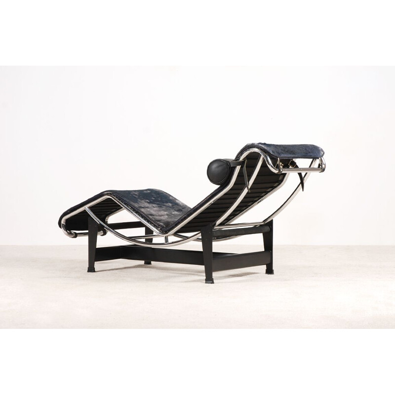 Poltrona vintage di Le Corbusier, Pierre Jeanneret e Charlotte Perriand 1928