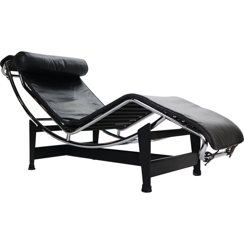 Vintage Corbusier LC4 Black on Black Chaise Lounge Chair by Cassina 1970s