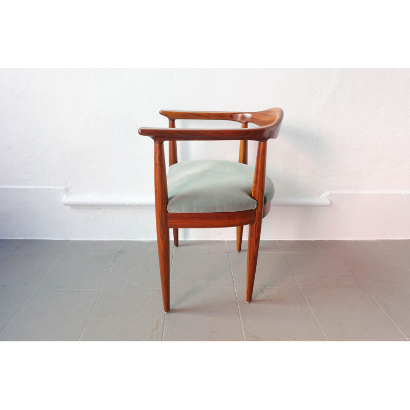 Set of 4 vintage chairs by Hans Wegner, Portugal 1960