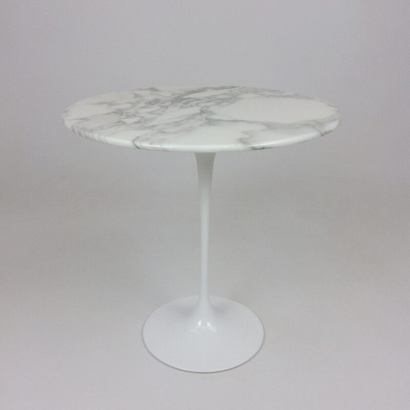 Vintage side table Knoll Tulip by Eero Saarinen, USA 1970s