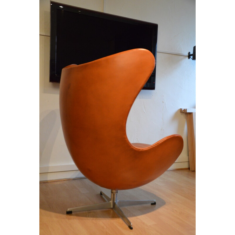 Armchair "EGG", Arne JACOBSEN - 1960s