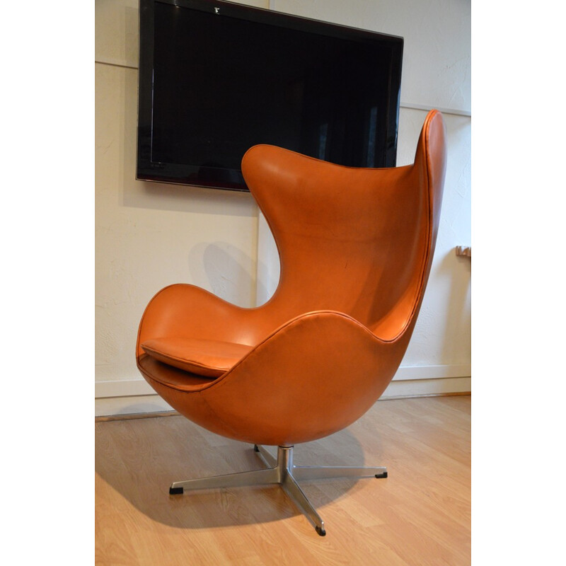 Armchair "EGG", Arne JACOBSEN - 1960s