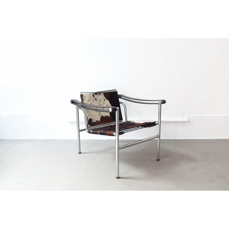 Paire de fauteuils vintage LC1 de Perriand Jeanneret et Le Corbusier 1970
