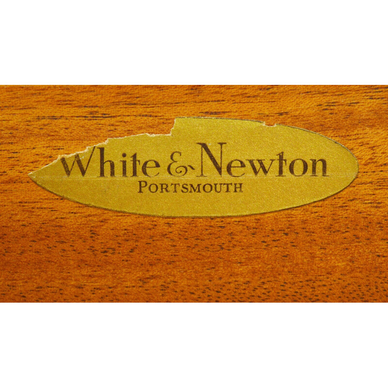 Coiffeuse White and Newton en palissandre - 1960