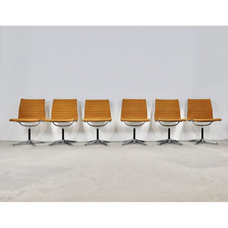 Lot de 6 chaises vintage EA108 de Charles & Ray Eames pour Herman Miller 1970