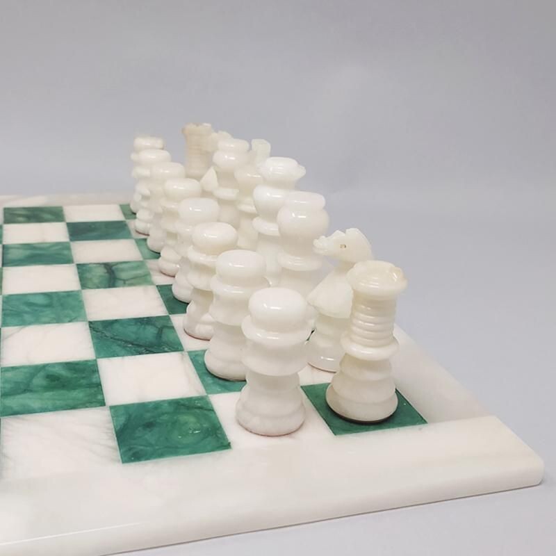 Vintage Green and White Chess Set in Volterra Alabaster Handmade, Italy 1970s