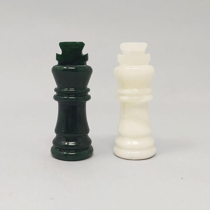 Vintage Green and White Chess Set in Volterra Alabaster Handmade, Italy 1970s