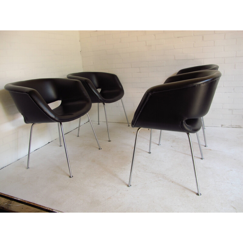 Set of 4 Artifort chairs in black leatherette, Geoffrey HARCOURT  - 1960s