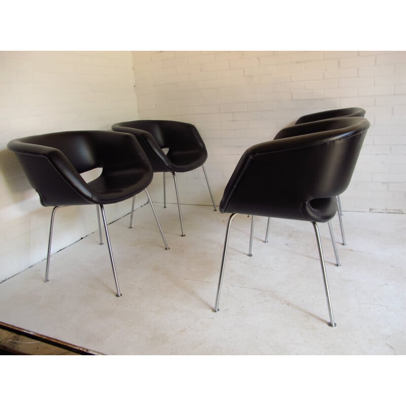 Suite de 4 chaises Artifort en simili cuir noir, Geoffrey HARCOURT - 1960