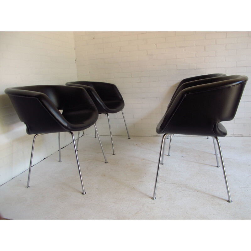 Set of 4 Artifort chairs in black leatherette, Geoffrey HARCOURT  - 1960s