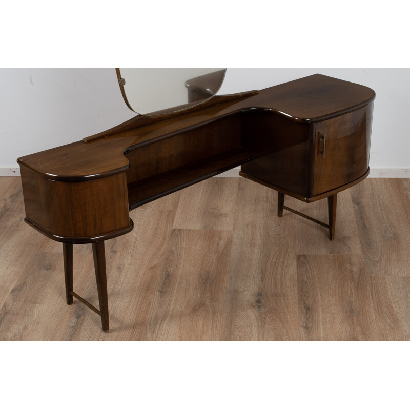 Vintage dressing table