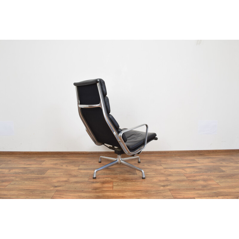 Fauteuil lounge vintage EA222 de Ray & Charles Eames pour Vitra 1980