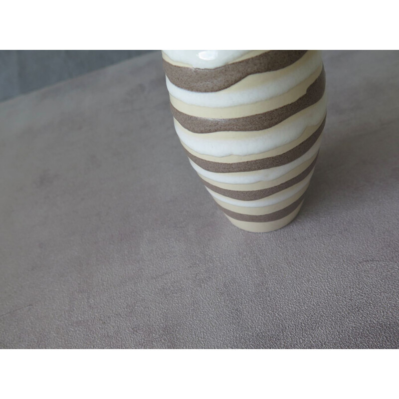 Vintage modernist ceramic vase, 1960