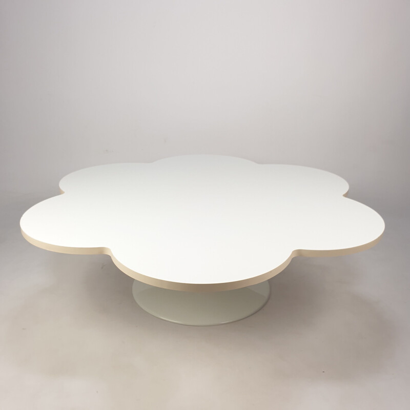 Vintage Flower Coffee Table by Kho Liang le for Artifort 1960s