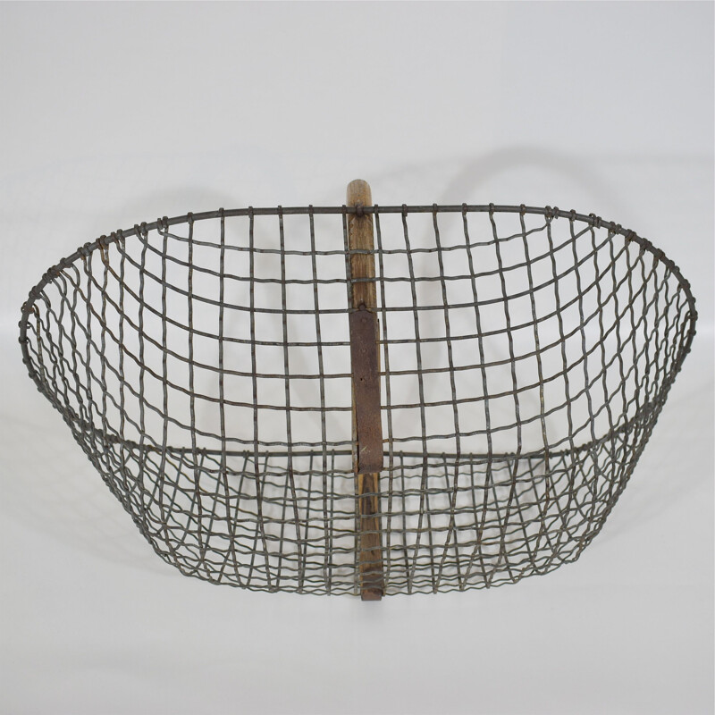 Panier vintage en métal et bois courbé, 1920