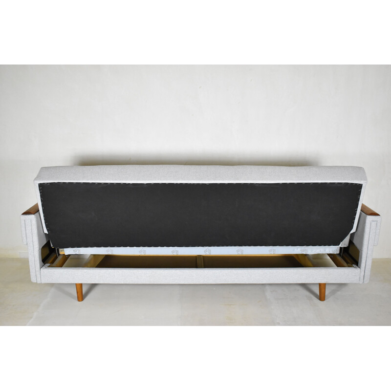 Mid-century modern couch sofa daybed light grey, Poland 1960s