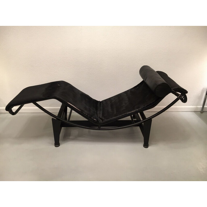 Vintage lounge armchair Le Corbusier LC4 Black Foal by Jeanneret Perriand by Cassina 1978