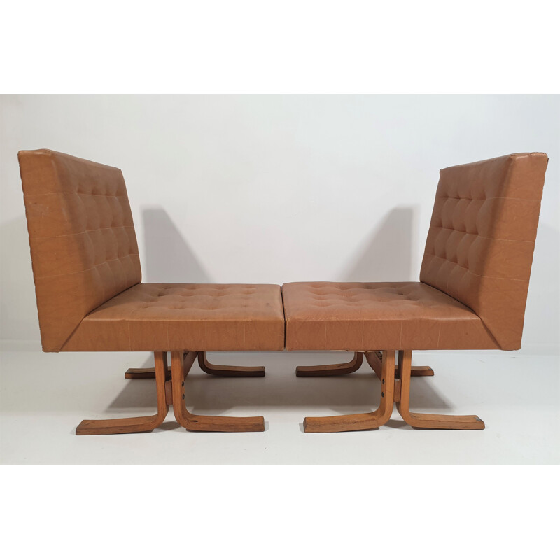 Paire de fauteuils vintage Bratislava de Ludvik Volak pour Drevopodnik Holesov 1960