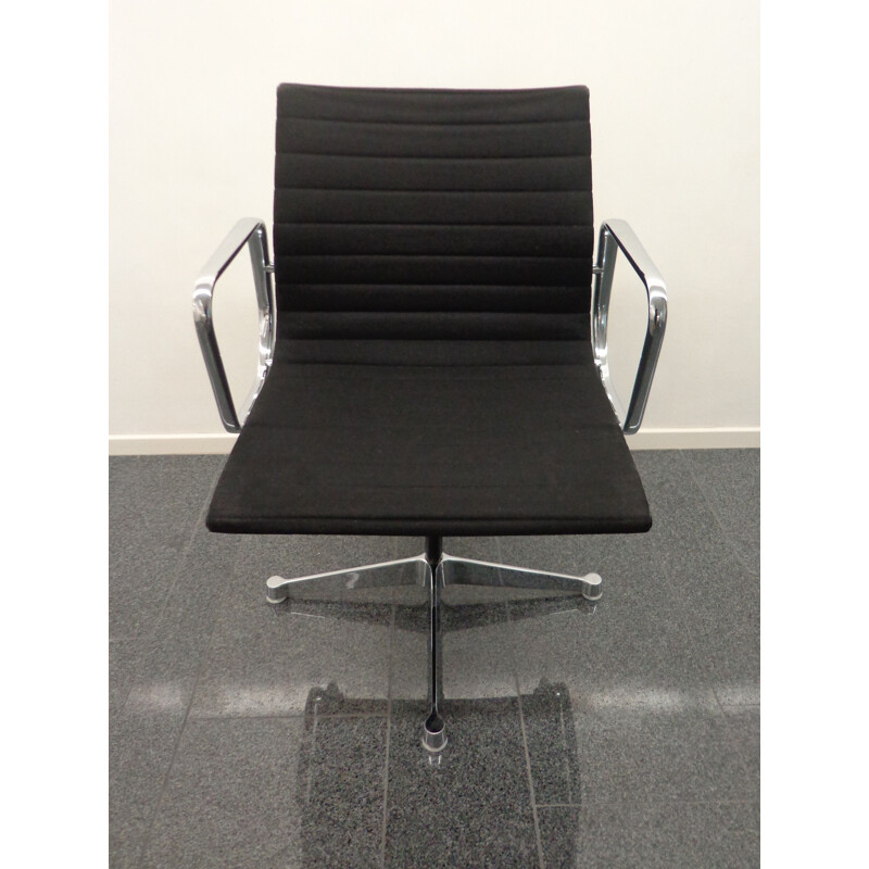 Vintage Aluminum EA108 desk chair by Charles & Ray Eames ed. Herman Miller 1960s